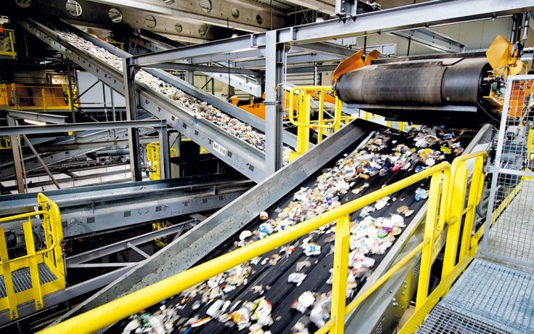 LM Holding GmbH & Co. KG